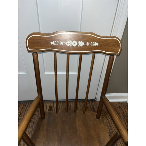 Vintage OAK HILL USA Rustic Country Maple Wood CHILD Mini Rocking Chair - Picture 6 of 9